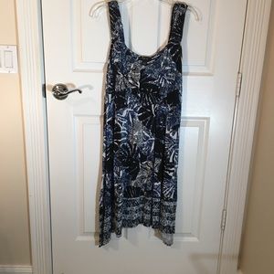 Sleeveless dress